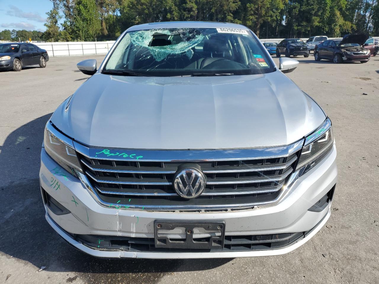 2020 Volkswagen Passat Sel - Image 5