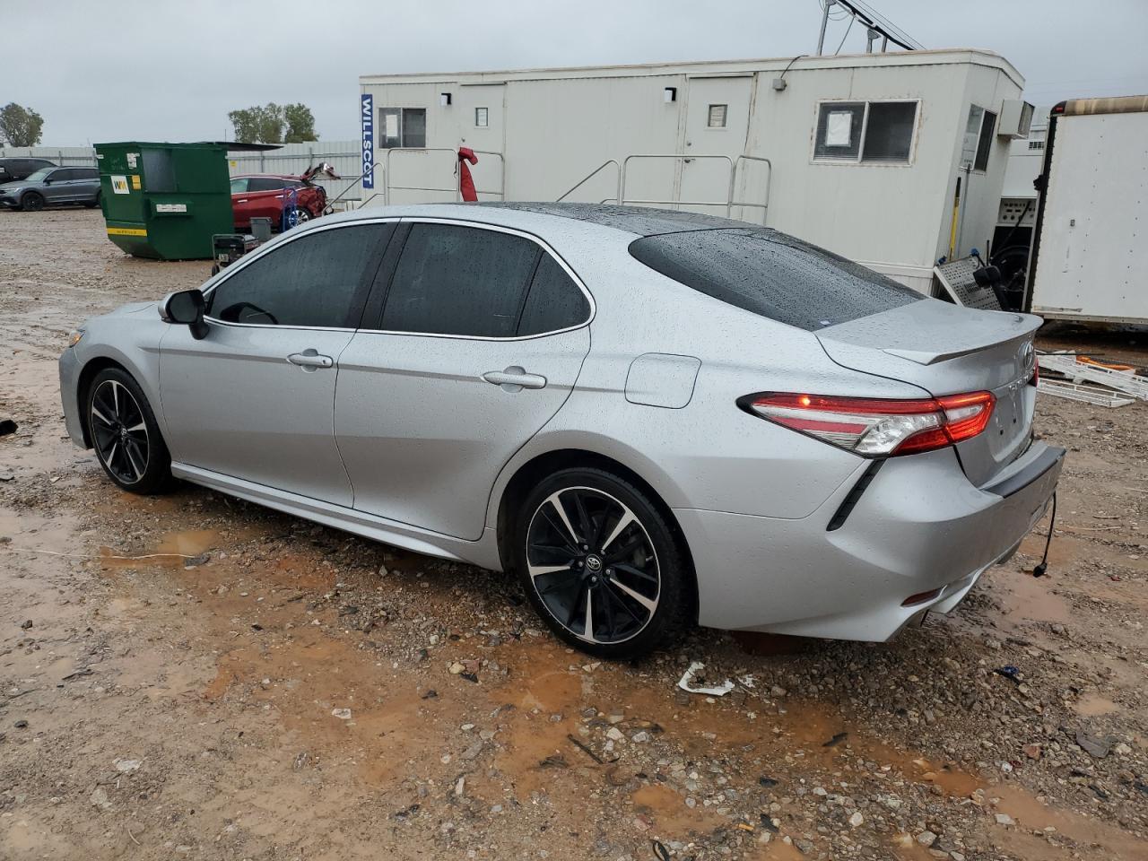 2018 Toyota Camry Xse - Фото 2