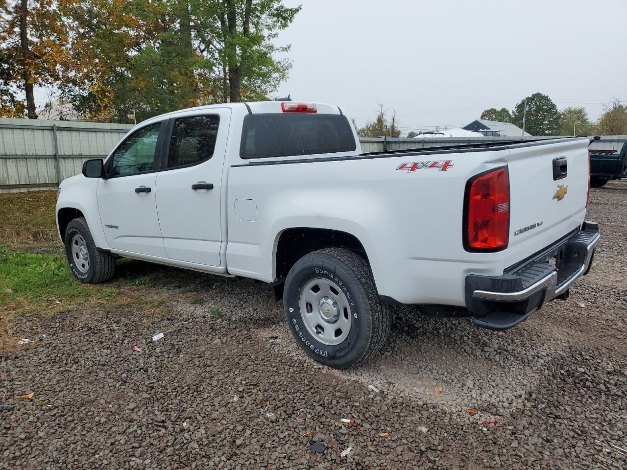 2017 Chevrolet Colorado - Фото 2