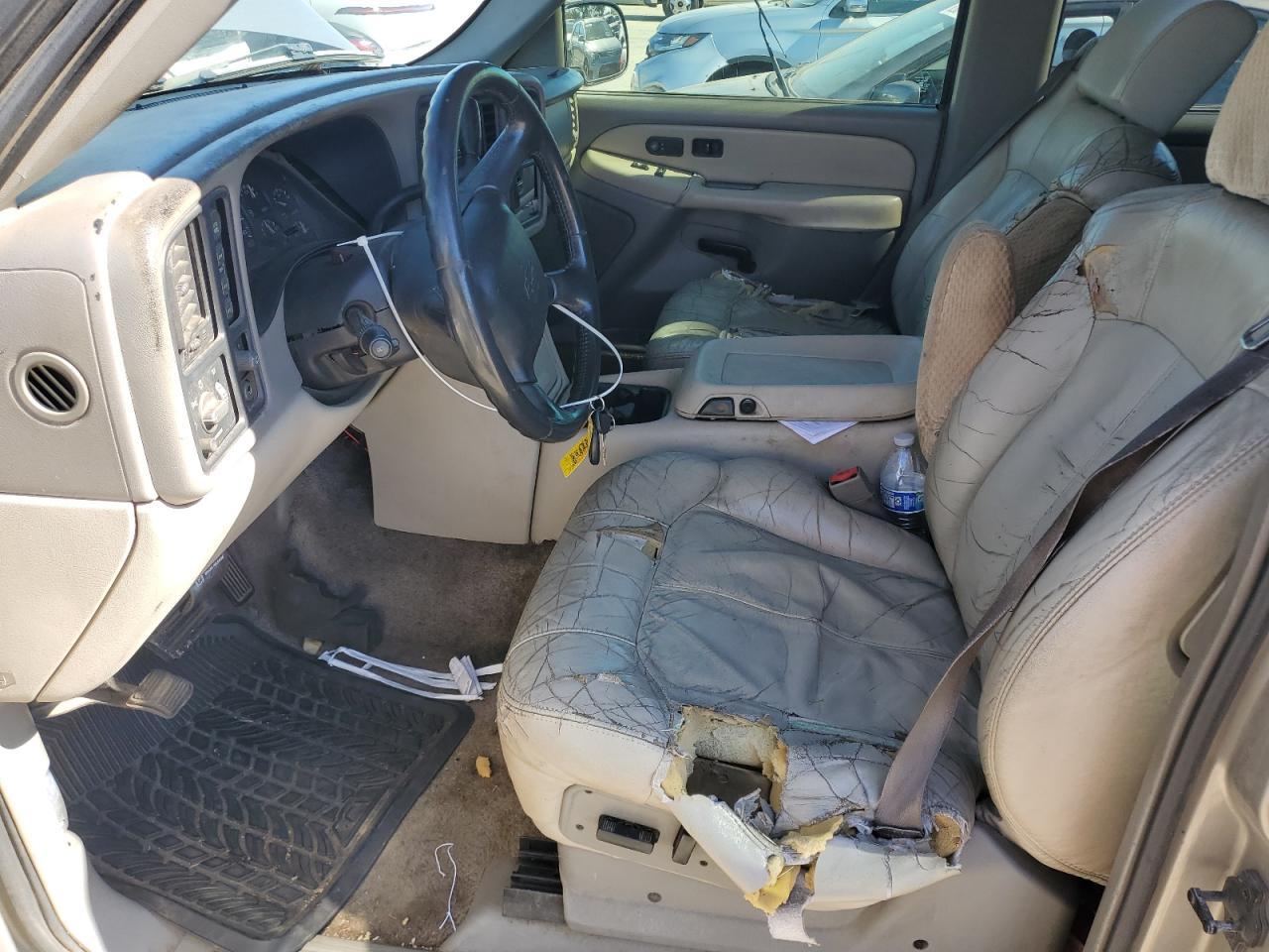 2002 Chevrolet Tahoe K1500 - Фото 7