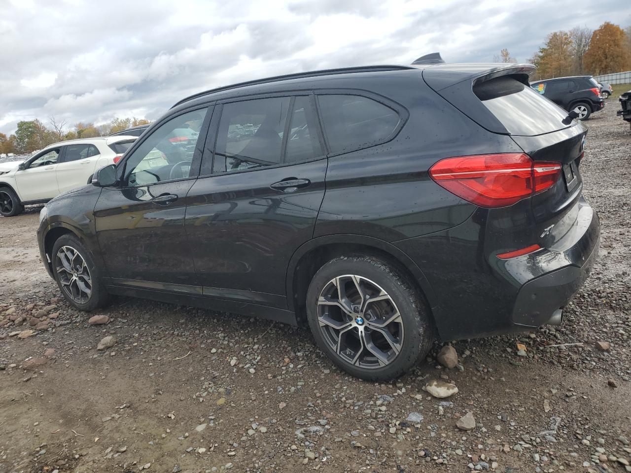 2019 BMW X1 xDrive28I - Фото 2