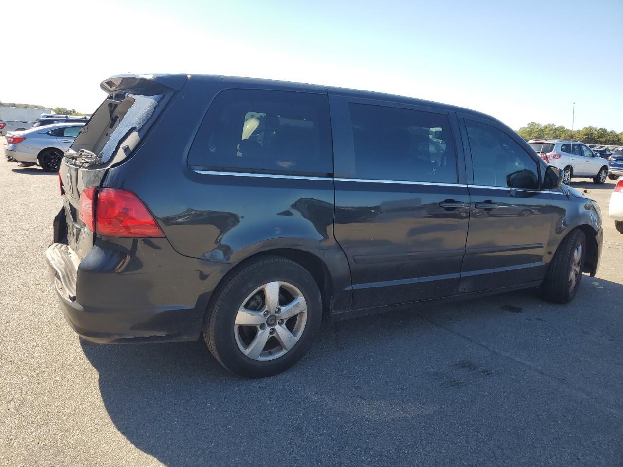 2010 Volkswagen Routan Sel - Фото 3