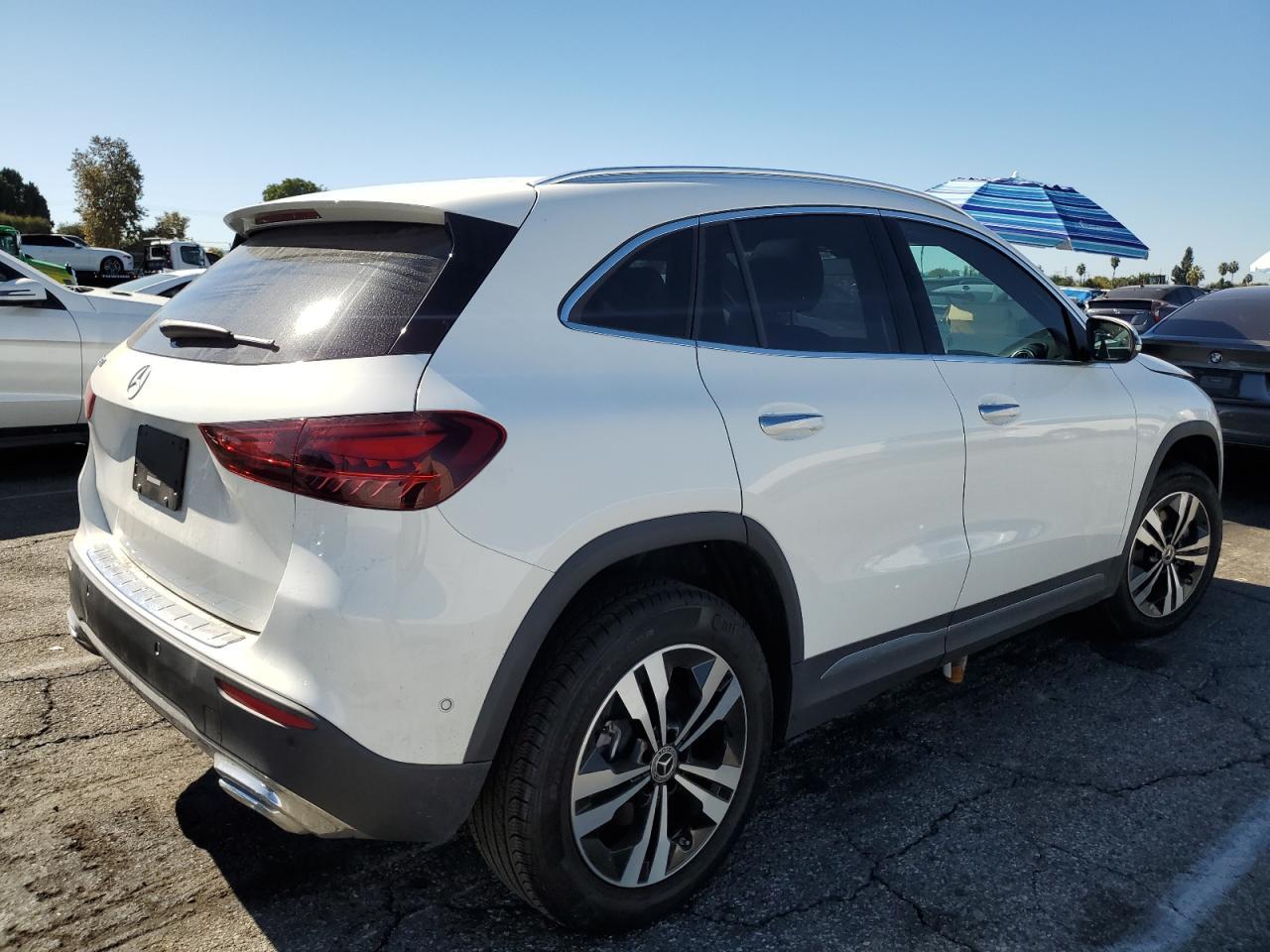 2025 Mercedes-Benz Gla 250 - Image 3