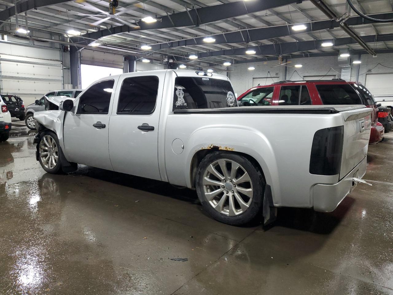 2013 GMC Sierra K1500 Sle - Image 2