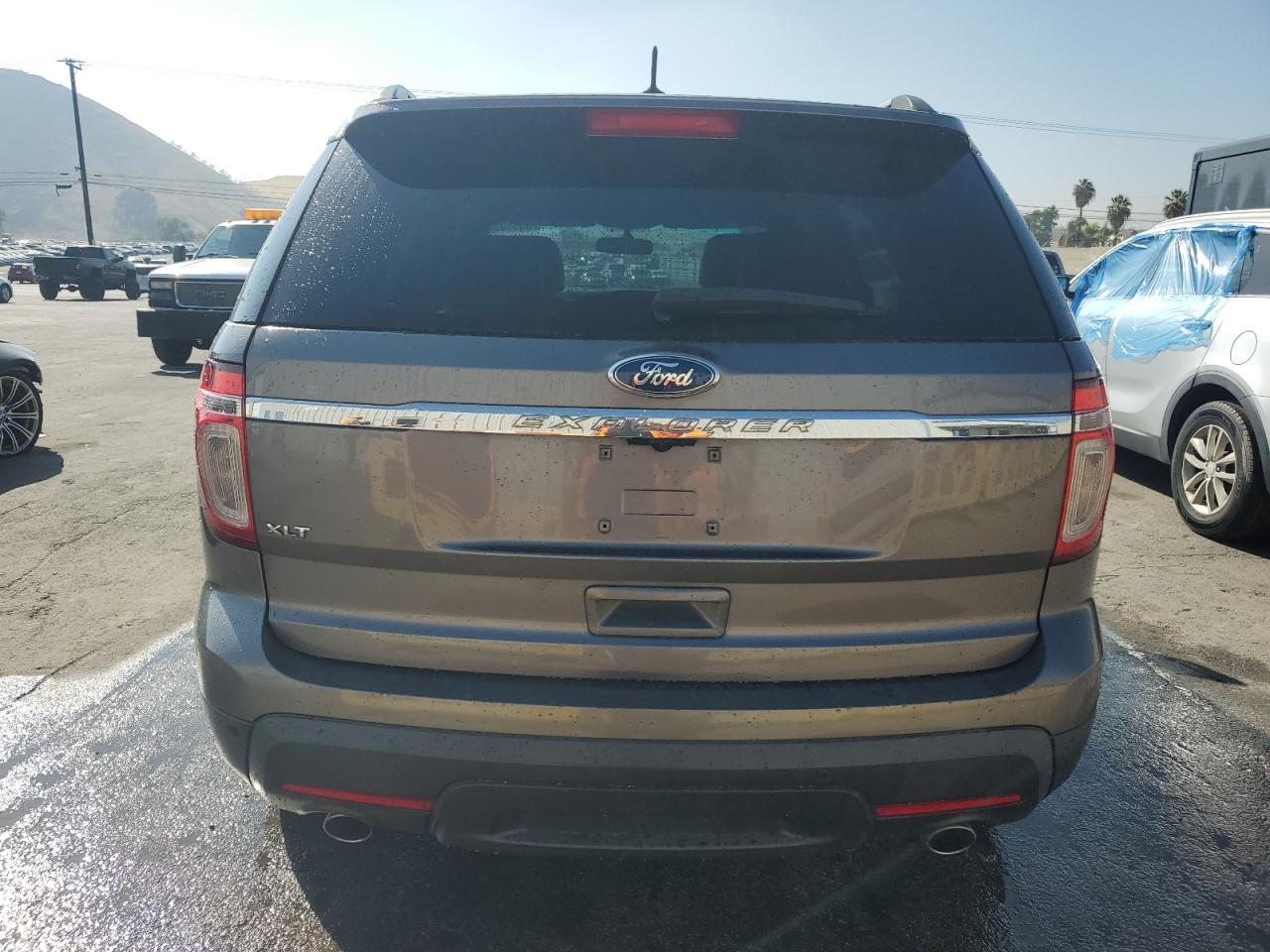 2014 Ford Explorer Xlt - Фото 6