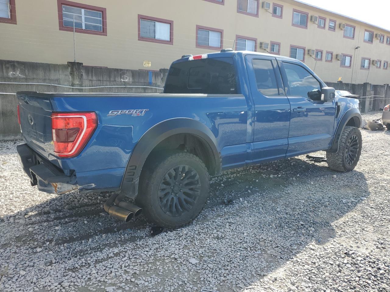 2022 Ford F150 Super Cab - Фото 3