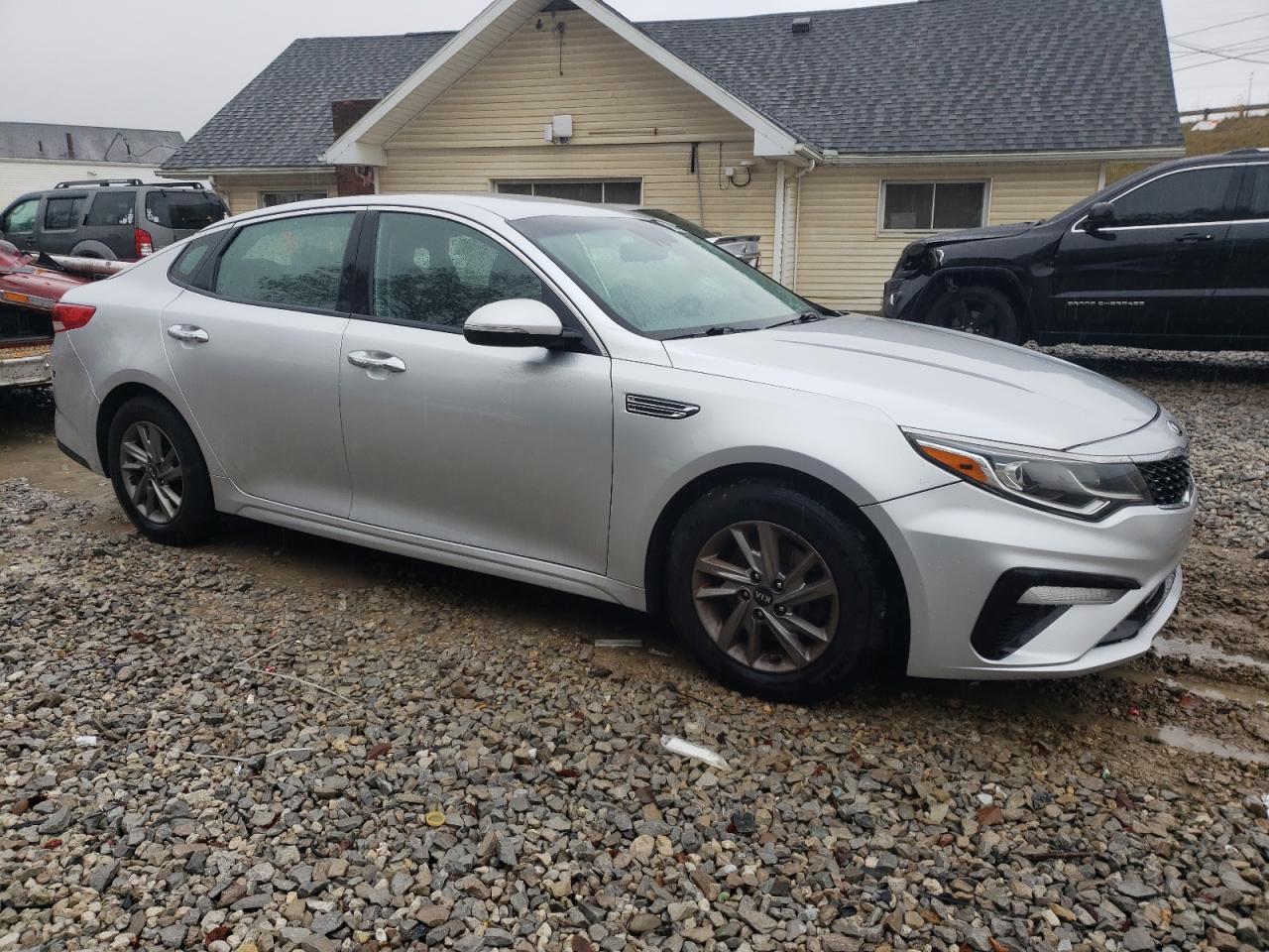 2019 Kia Optima Lx - Фото 4