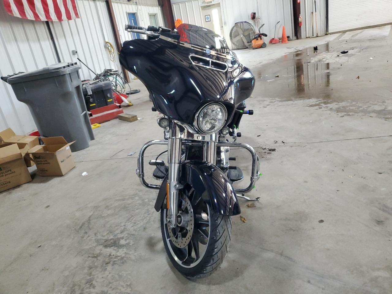 2020 Harley-Davidson Flhx - Image 2