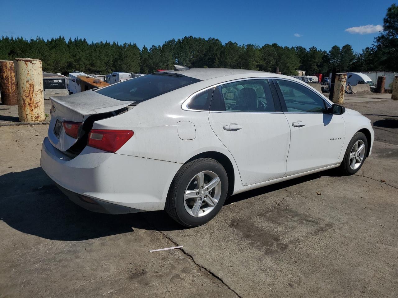 2019 Chevrolet Malibu Ls - Image 3