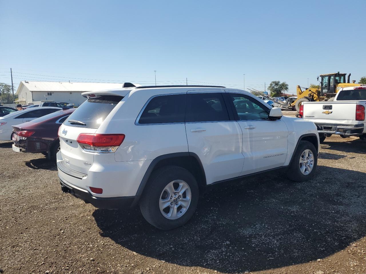 2014 Jeep Grand Cherokee Laredo - Image 3