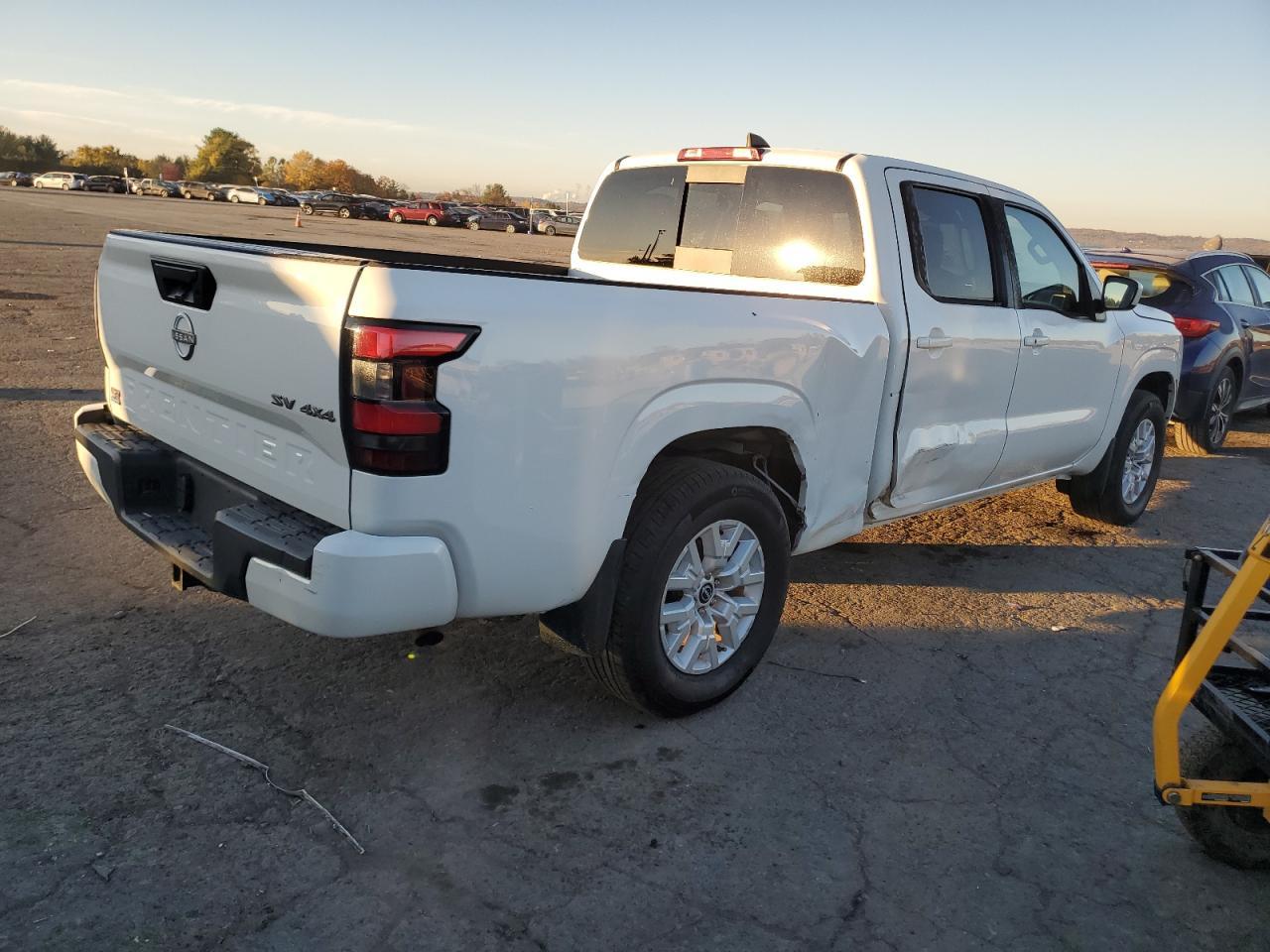 2023 Nissan Frontier Sv - Фото 3