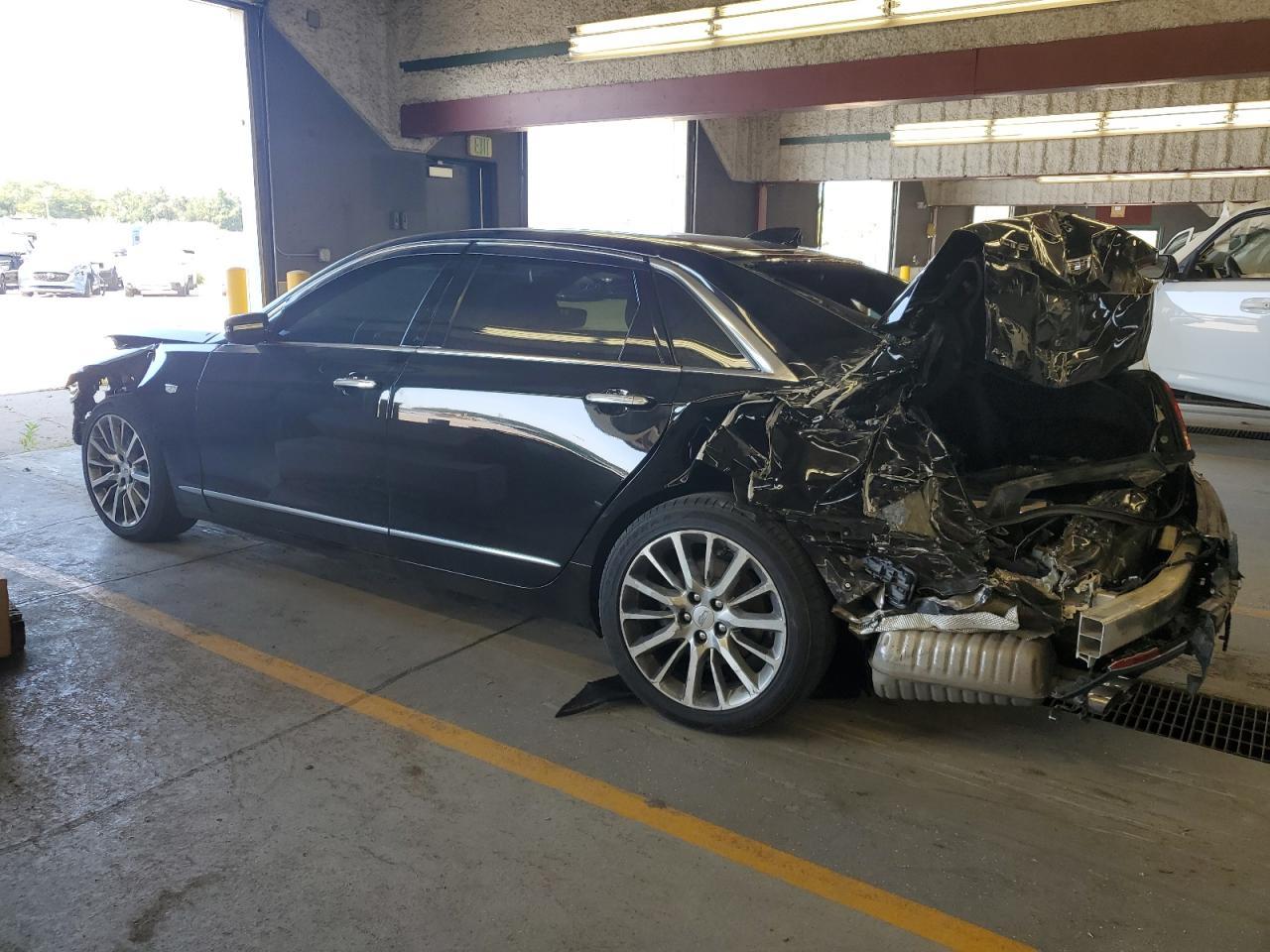 2017 Cadillac Ct6 Luxury - Фото 2