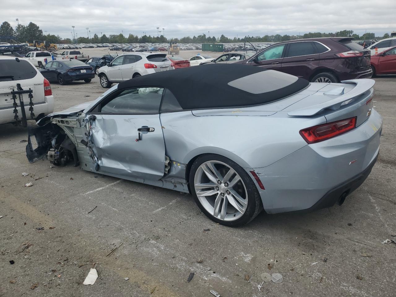 2017 Chevrolet Camaro Lt - Фото 2