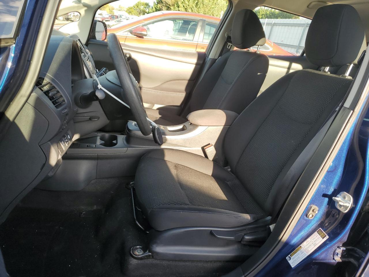 2017 Nissan Leaf S - Фото 7