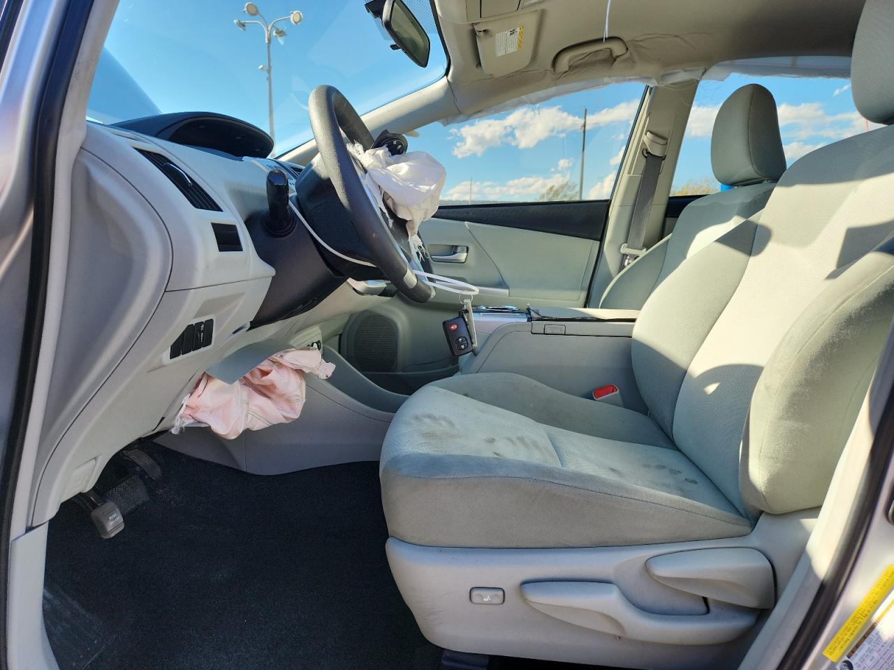 2012 Toyota Prius V - Фото 7