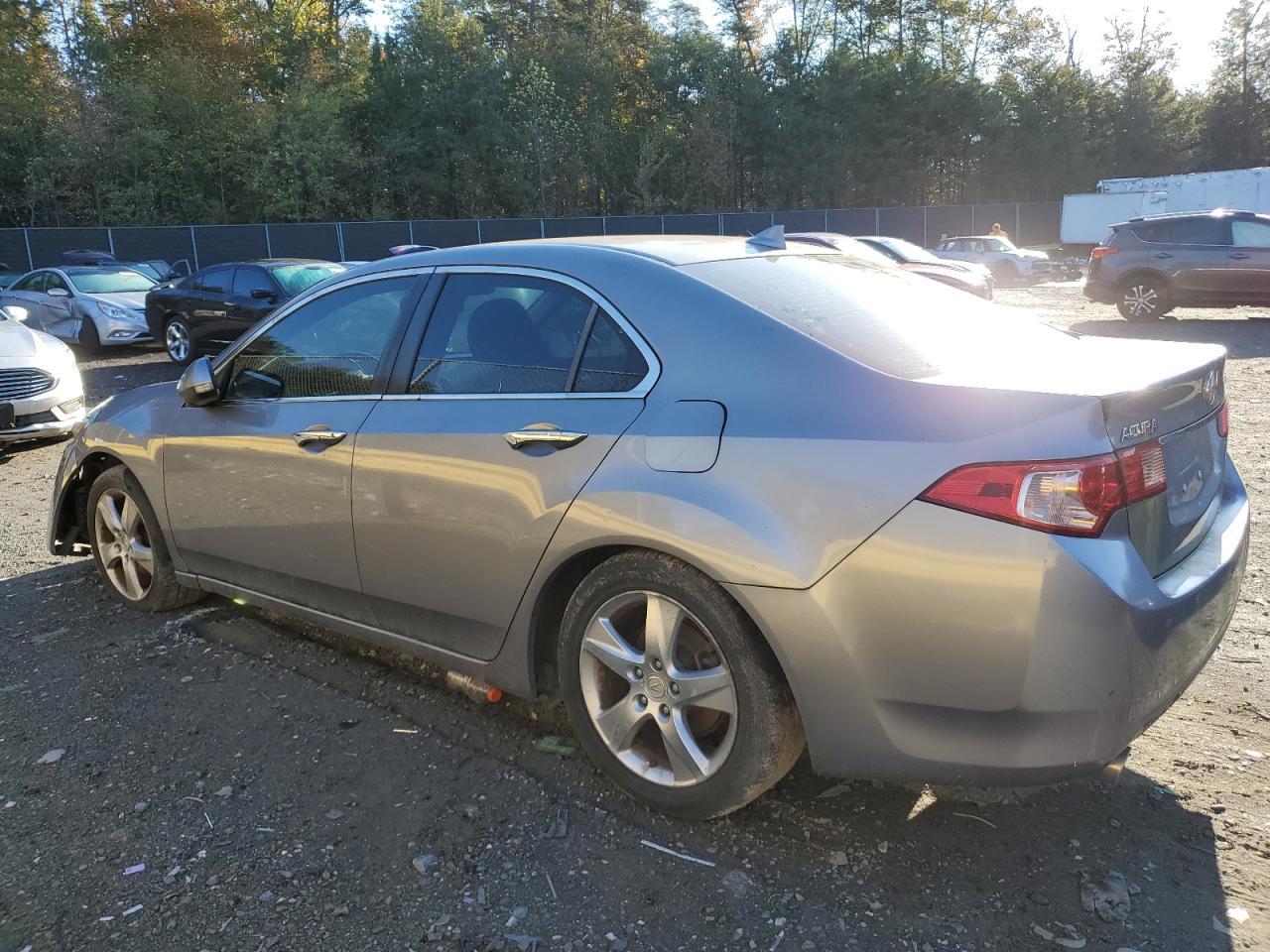 2011 Acura Tsx - Image 2