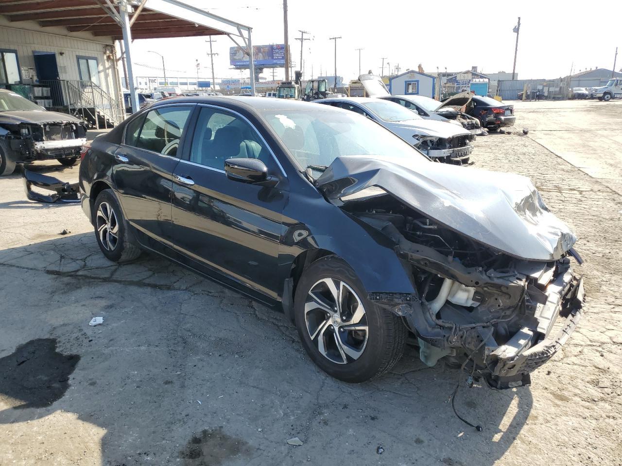 2016 Honda Accord Lx - Фото 4