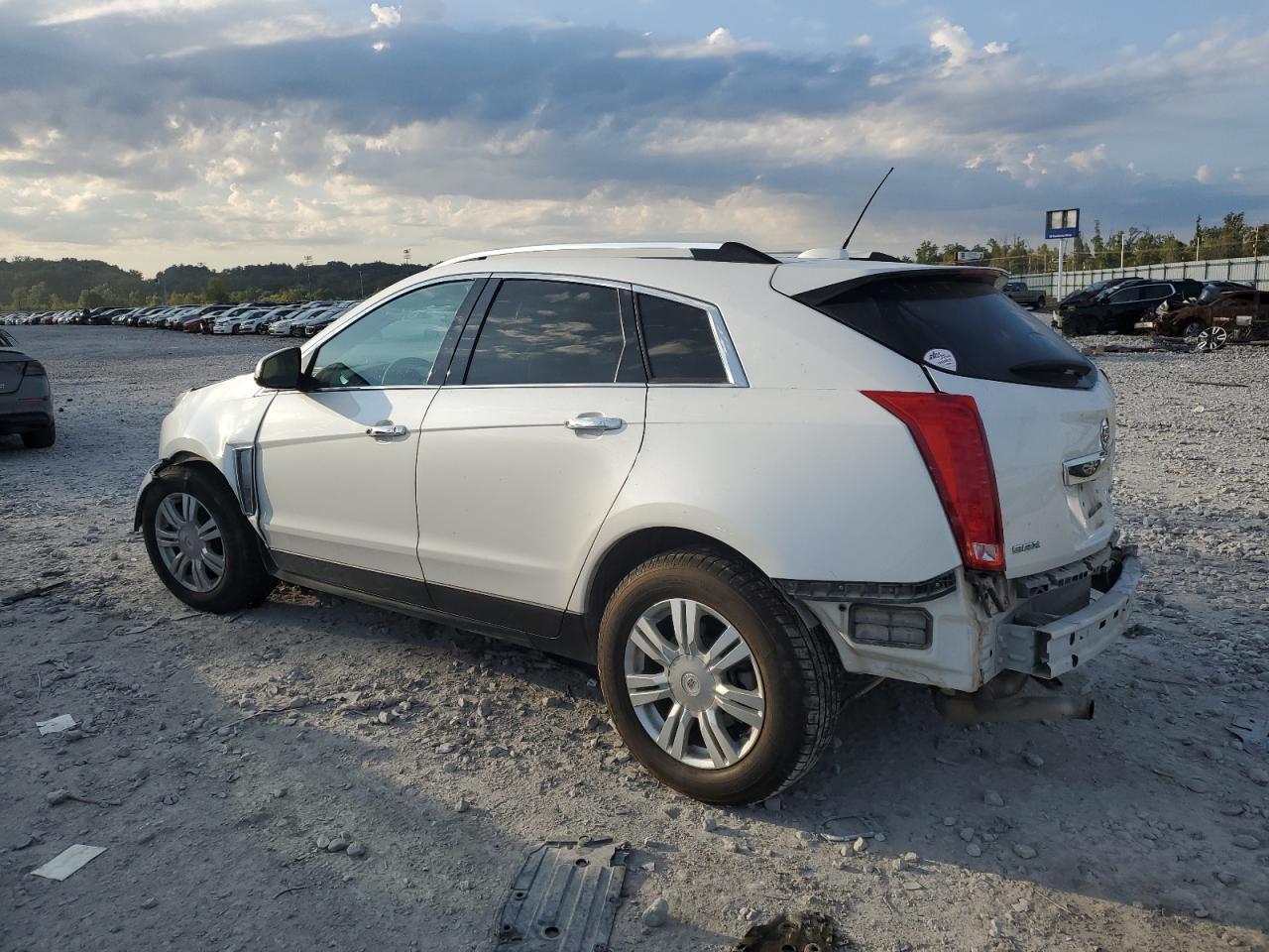 2015 Cadillac Srx Luxury Collection - Image 2