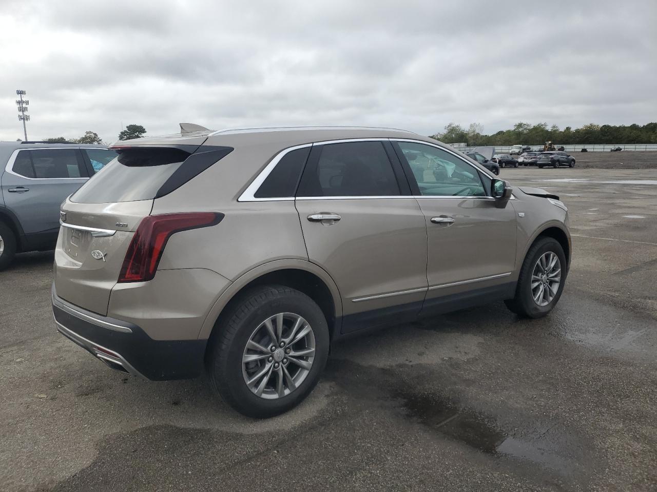 2022 Cadillac Xt5 Premium Luxury - Фото 3
