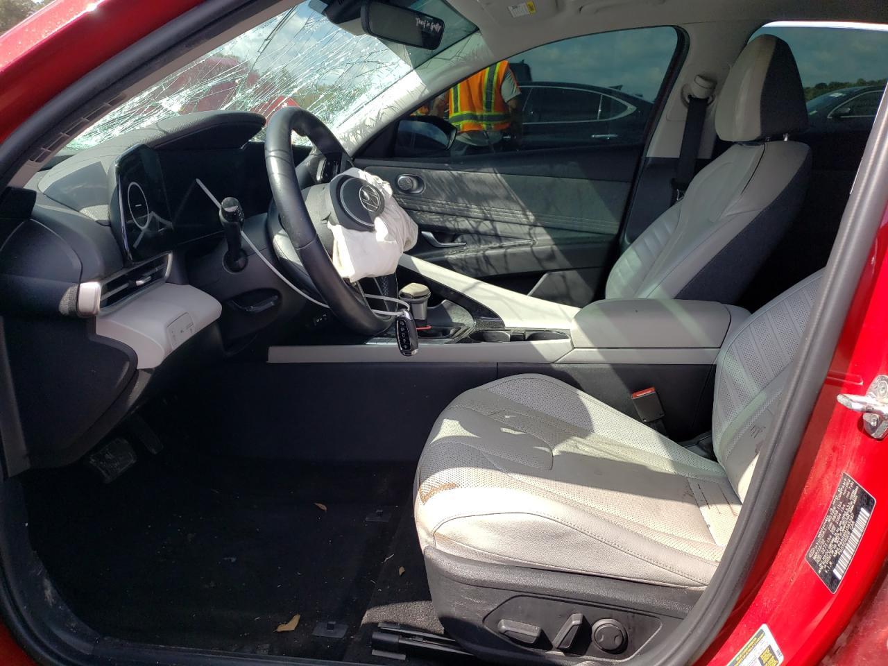 2022 Hyundai Elantra Limited - Фото 7