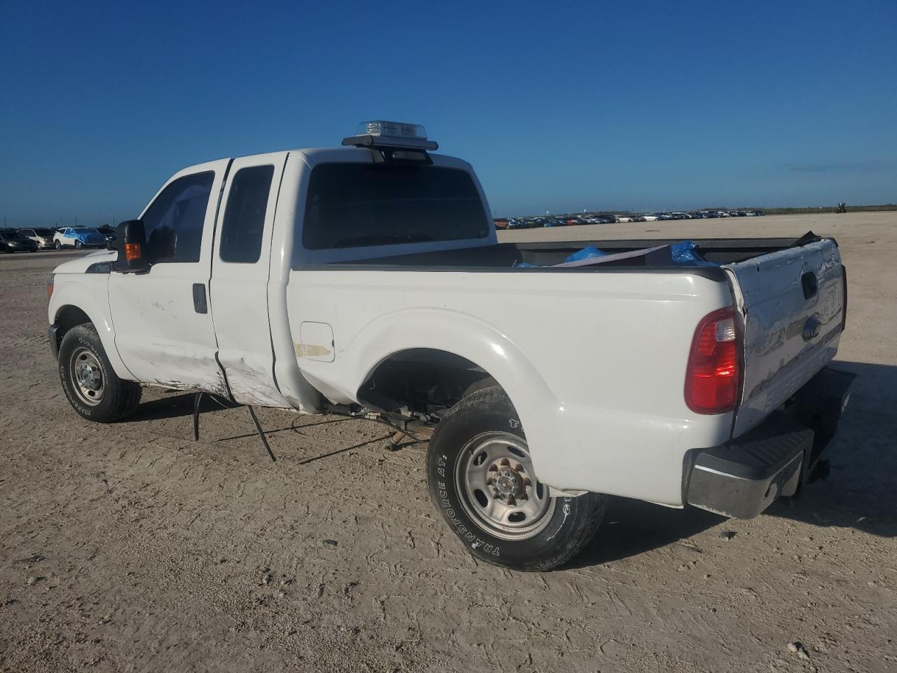 2016 Ford F250 Super Duty - Image 2
