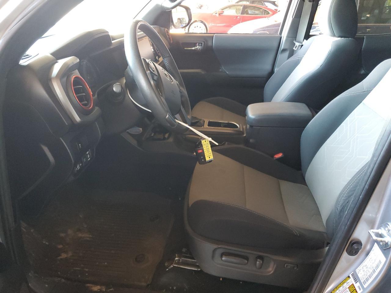 2022 Toyota Tacoma Double Cab - Фото 7