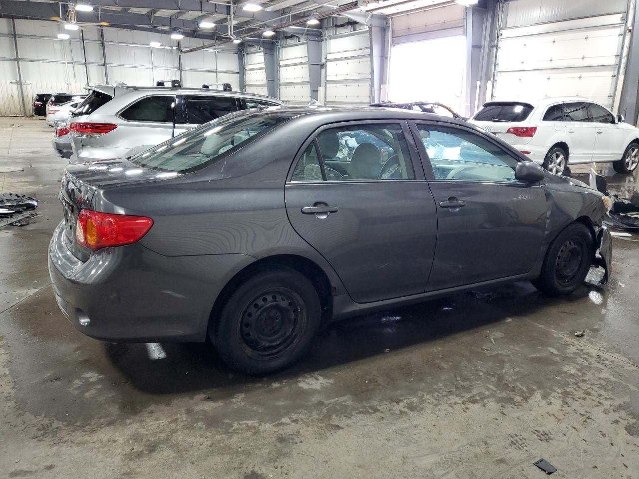 2010 Toyota Corolla Base - Фото 3