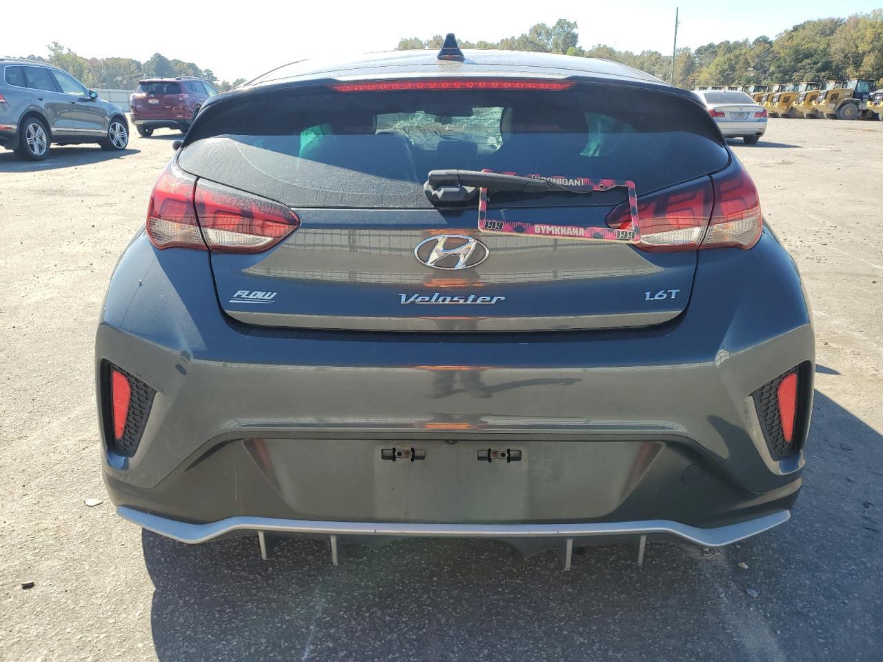 2019 Hyundai Veloster Turbo - Фото 6