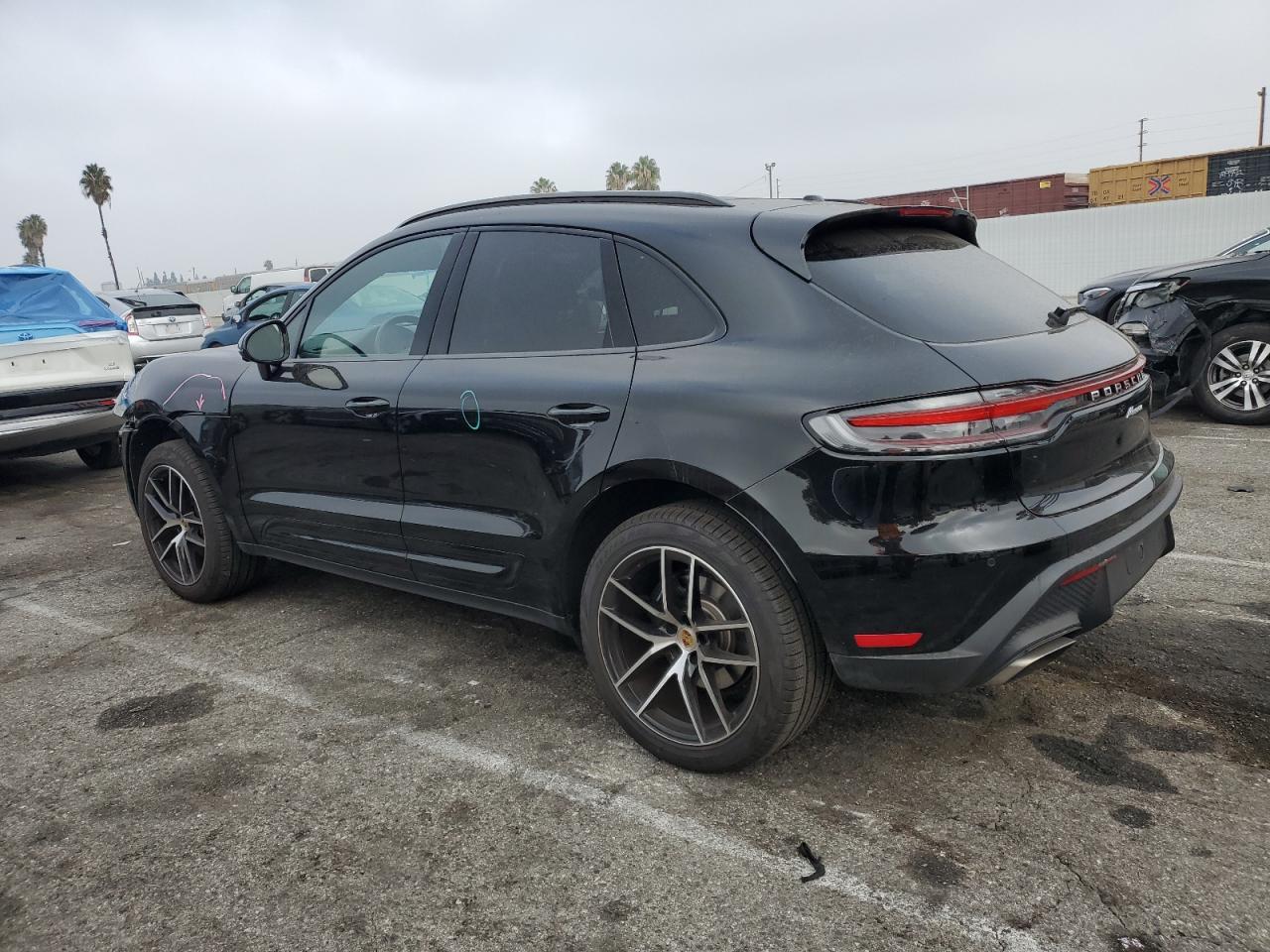 2025 Porsche Macan Base - Image 2