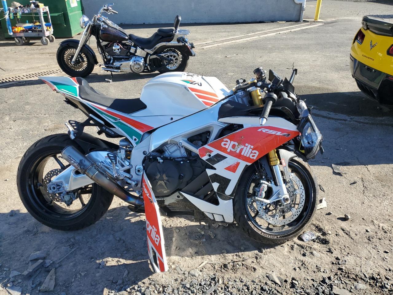 2020 Aprilia Rsv4