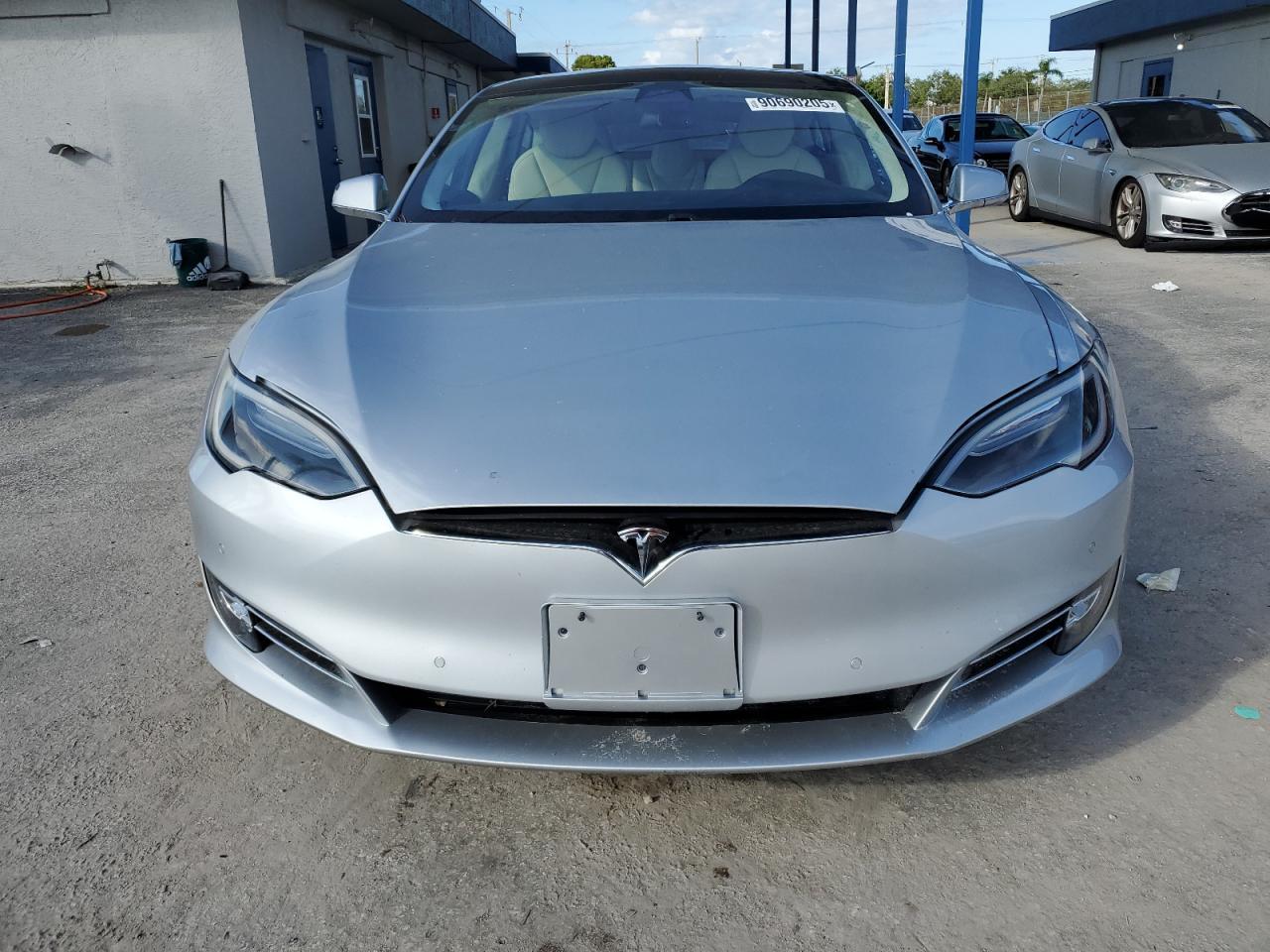 2017 Tesl Model S 75D - Image 5