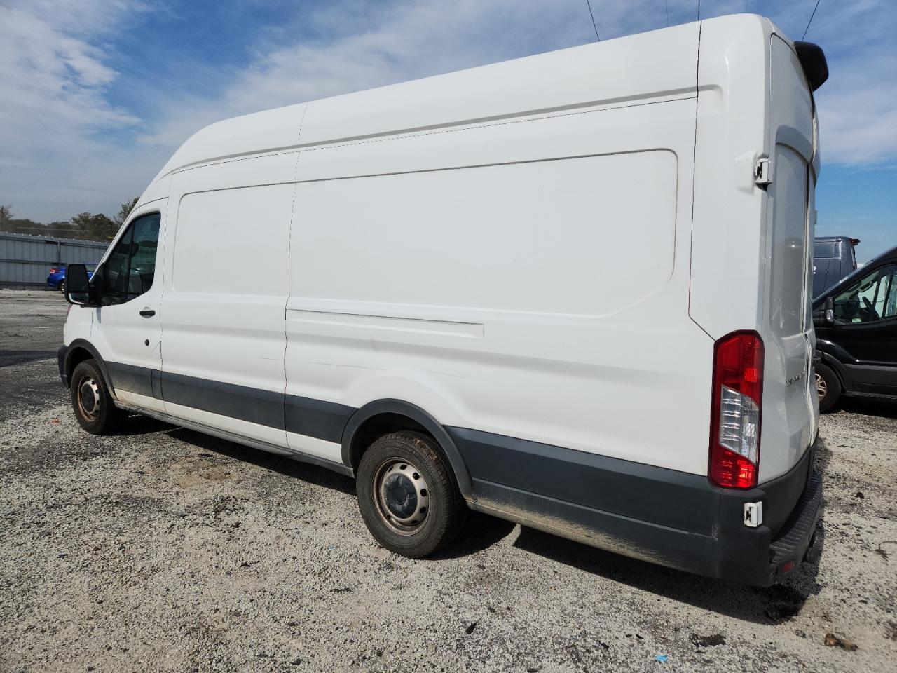 2021 Ford Transit 350 Delivery Van - Фото 2