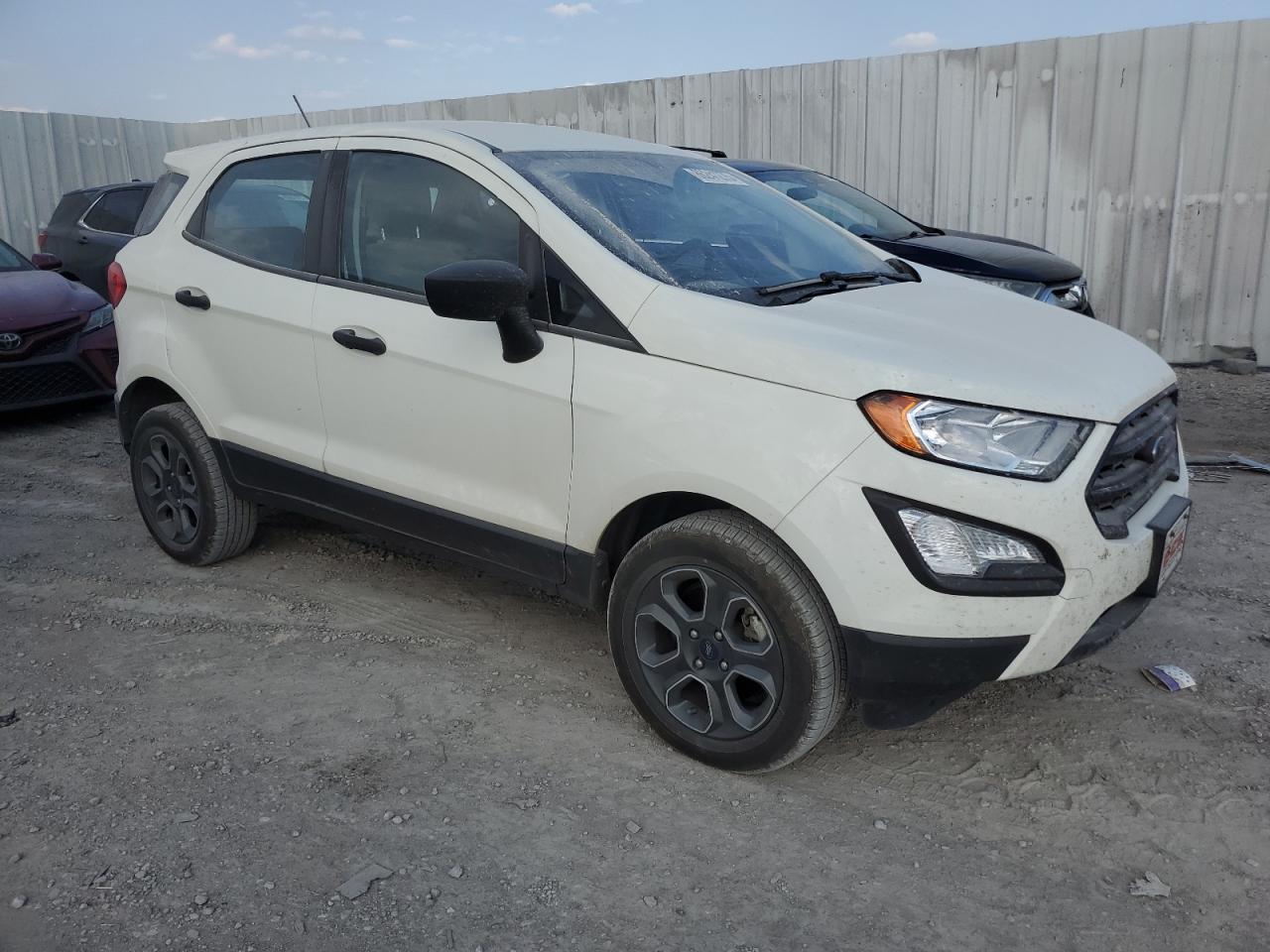 2022 Ford Ecosport S - Фото 4