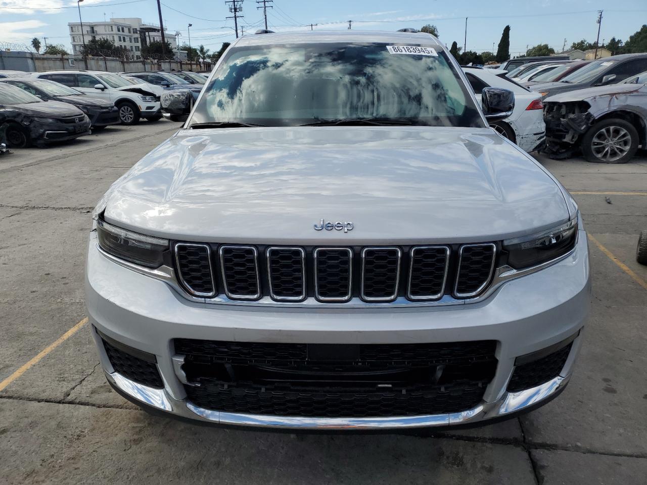 2022 Jeep Grand Cherokee L Limited - Image 5
