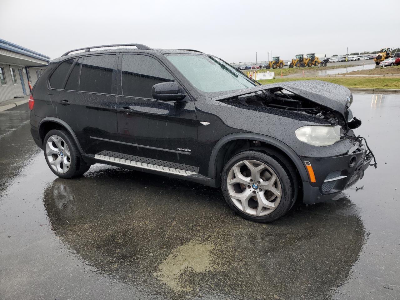 2013 BMW X5 xDrive35I - Image 4