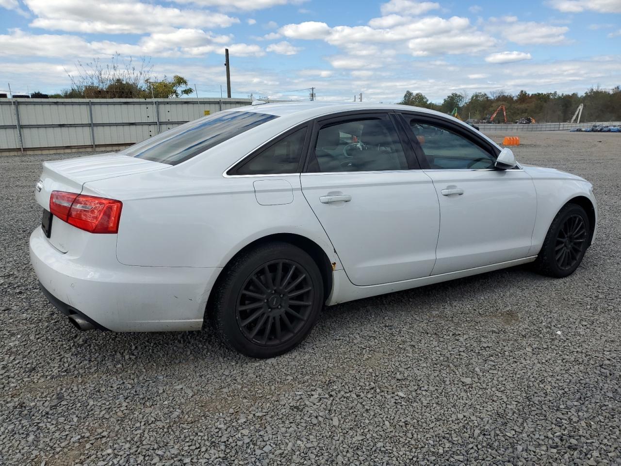 2013 Audi A6 Premium Plus - Фото 3