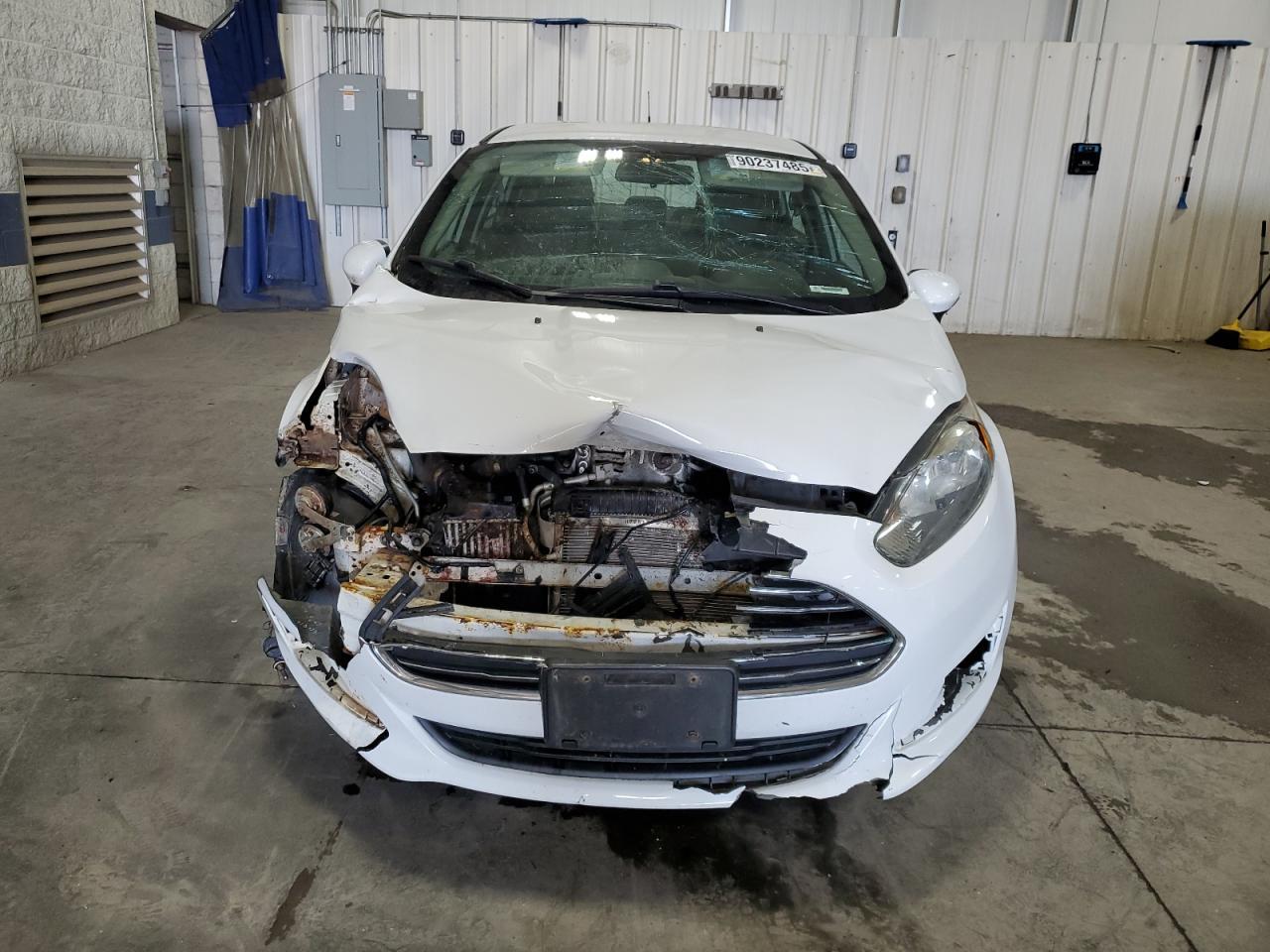 2015 Ford Fiesta Se - Фото 5