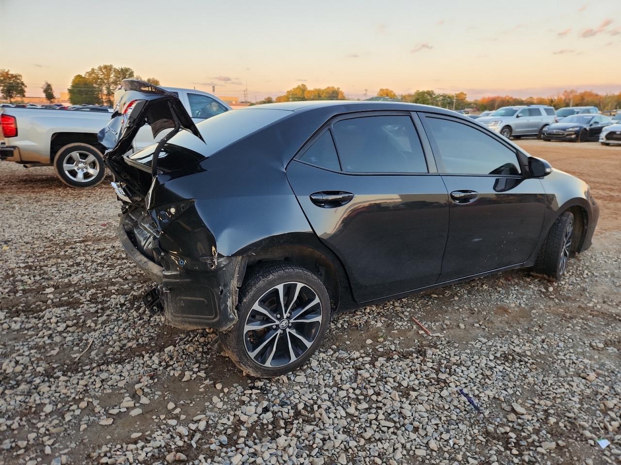 2019 Toyota Corolla L - Фото 3