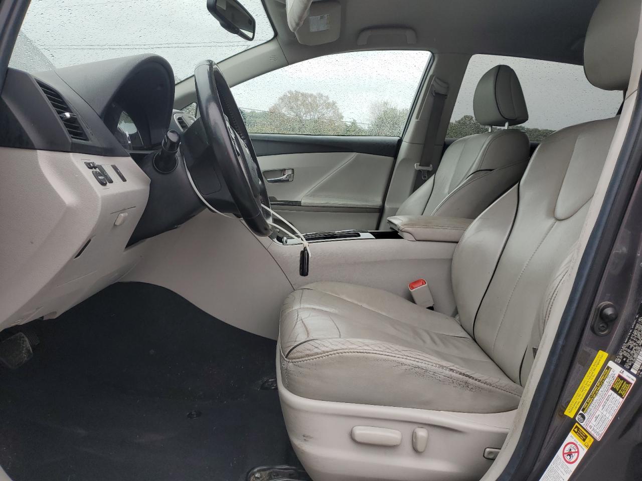 2014 Toyt Venza Le - Image 7