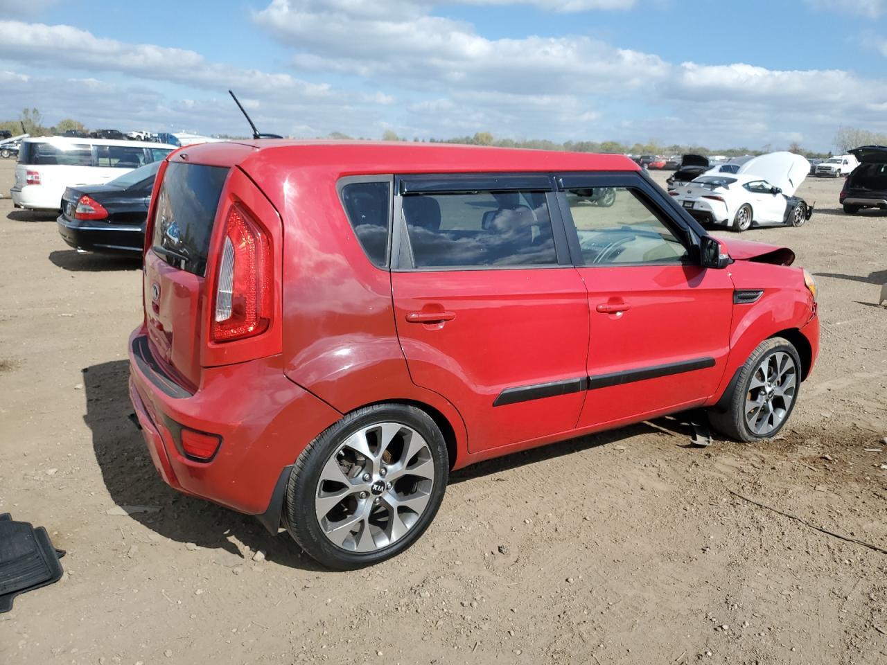 2013 Kia Soul + - Фото 3
