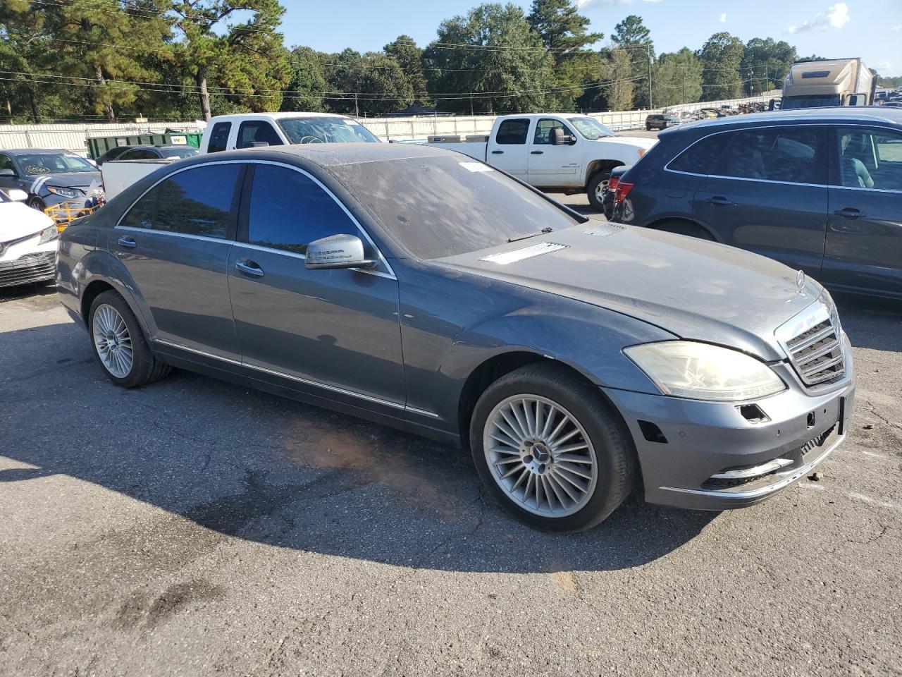 2011 Mercedes-Benz S 550 - Фото 4