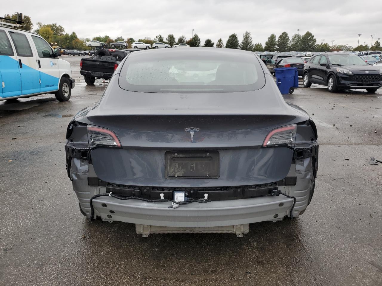 2023 Tesla Model 3 - Фото 6