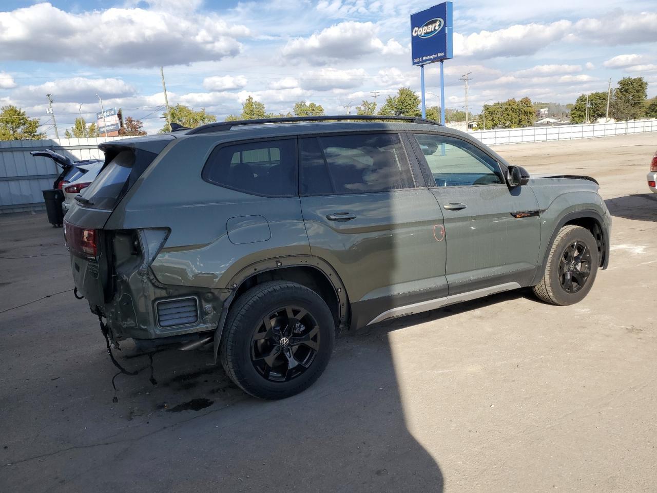 2024 Volkswagen Atlas Peak Edition Sel - Фото 3