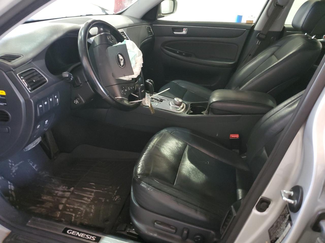 2012 Hyundai Genesis 5.0L - Image 7