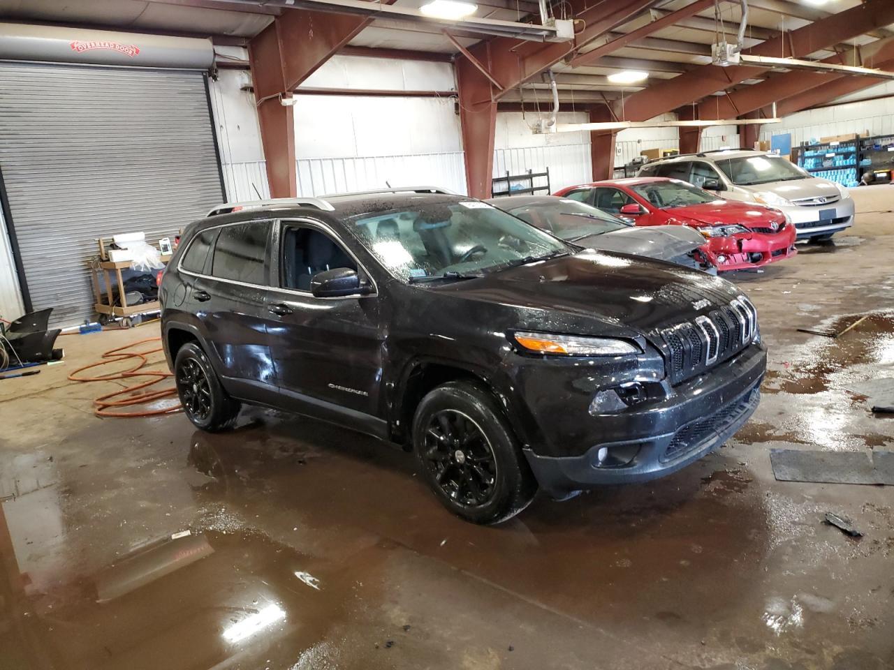 2015 Jeep Cherokee Latitude - Фото 4
