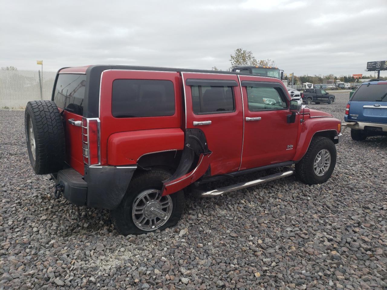 2008 Hummer H3 - Image 3