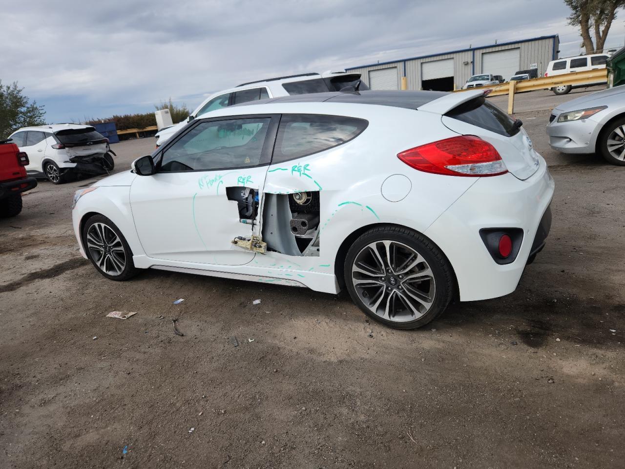 2017 Hyundai Veloster Turbo - Фото 2