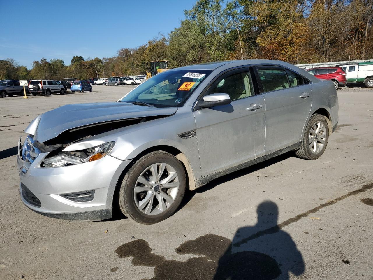 2011 Ford Taurus Sel