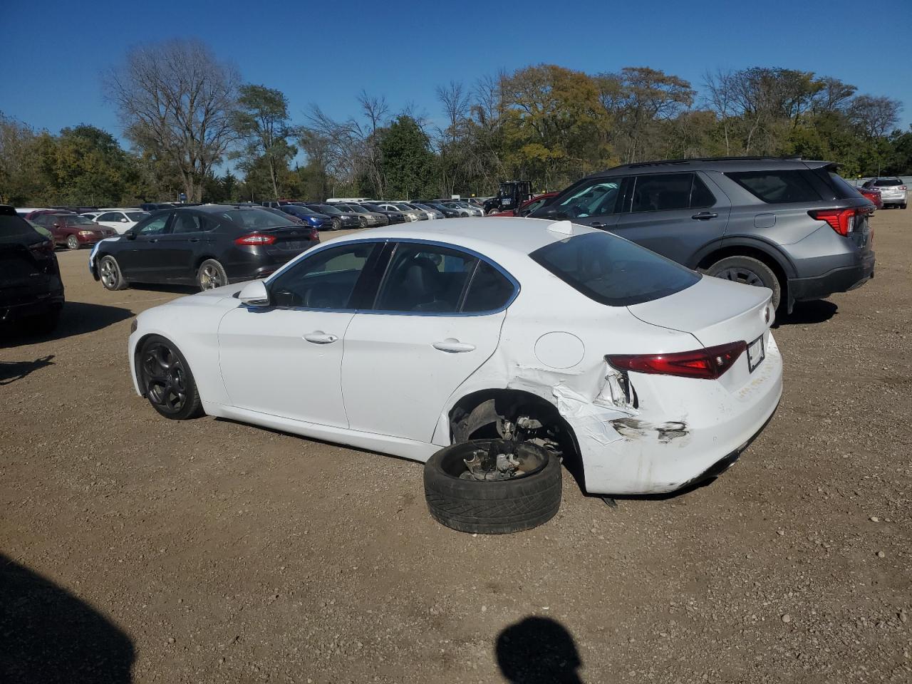 2018 Alfa Romeo Giulia - Image 2