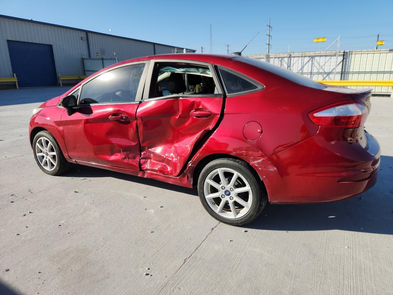 2017 Ford Fiesta Se - Image 2